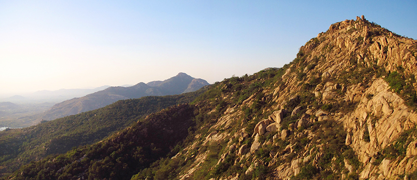 复件-“古滕八景”之“谷翠双峰”(4).jpg